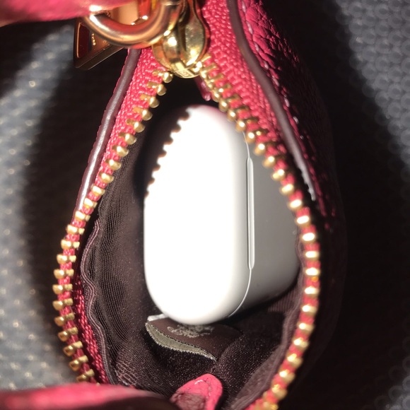 Cutest Bag Charm Keychain Coach Fuchsia 🌺 NWT - Picture 16 of 16